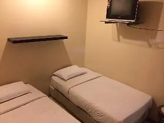 **  Simpang Ampat  Hotel Zamburger Sungai Bakap מלזיה